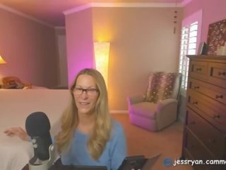 แม่ผมอยากเอาคนแก่ camgirl jess ไรอัน จะช่วยให้ an honest สมาชิก อันดับ jessryan&period;manyvids&period;com